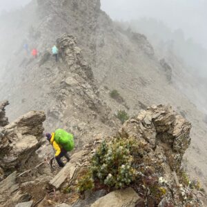 ◈◈ 漫步台灣屋脊的王者之路 ◈◈ 馬博橫斷八天七夜|咕嚕蛙登山隊|